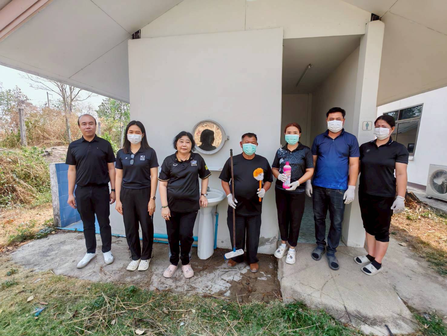 กิจกรรมรณรงค์พัฒนาส้วมสาธารณะในช่วงเทศกาลวันสงกรานต์